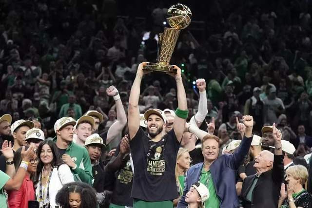 NBA史上最霸气的落选秀：身高2米01的防守专家